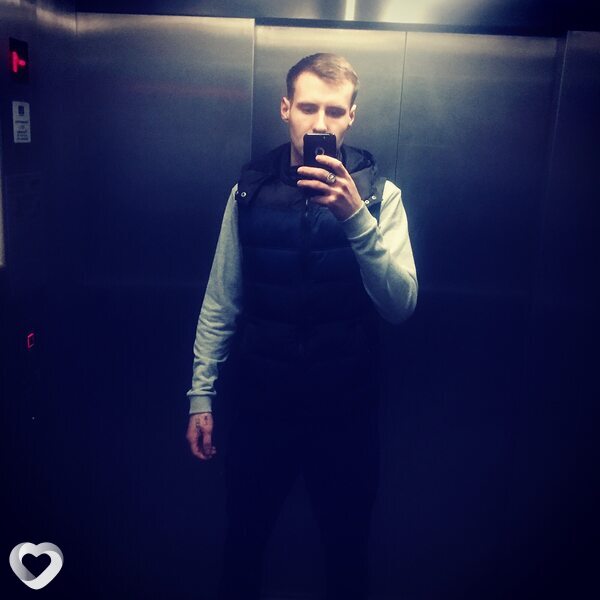 Антон, 28, Москве — анкета №732825
