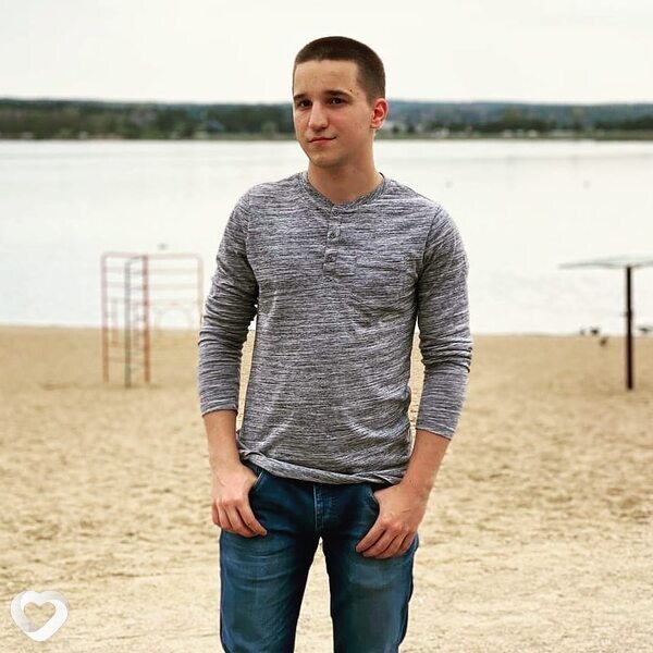 Андрей, 23, Гродно — анкета №733570