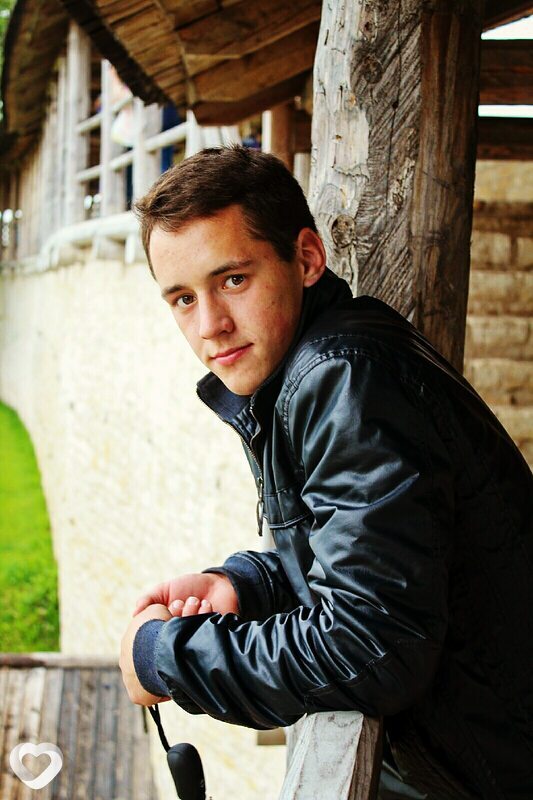 Андрей, 23, Москве — анкета №734229