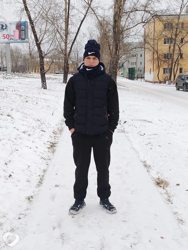 Александр, 24, Москве — анкета №734594