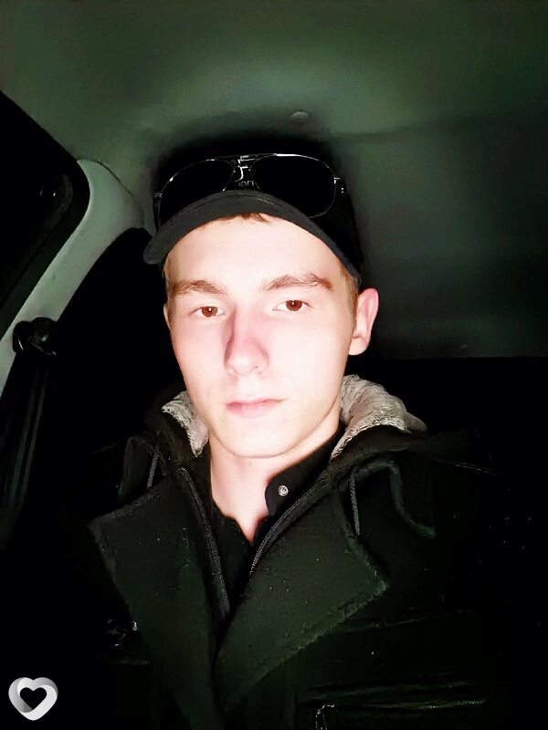 Денис, 25, Москве — анкета №735244