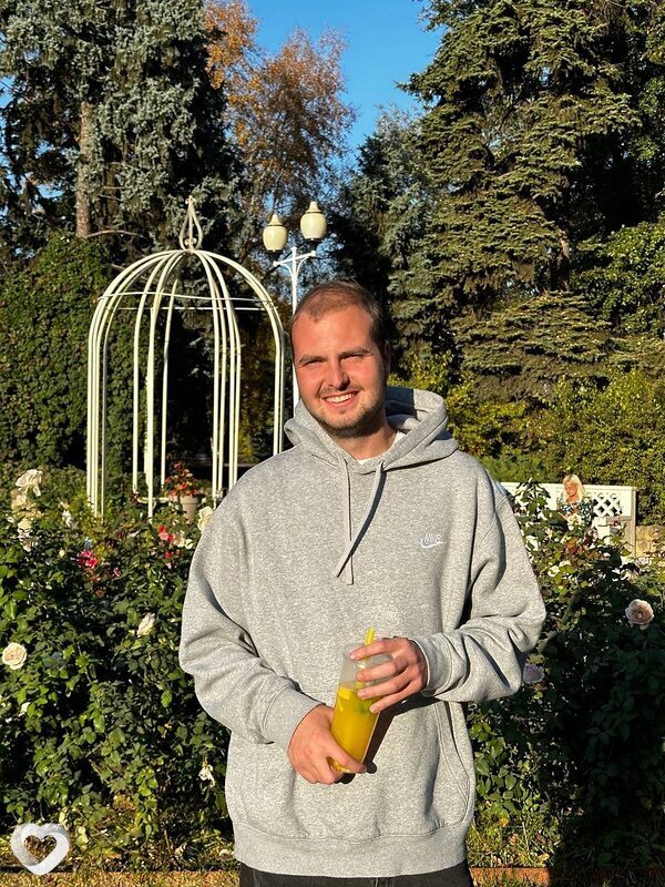 Иван, 25, Москве — анкета №736026