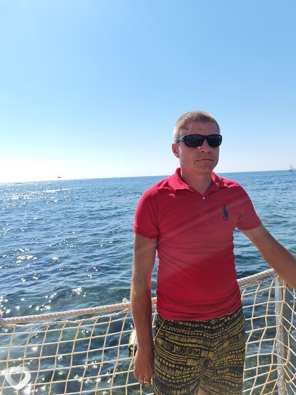 Юрий, 39, Сургуте — анкета №736075