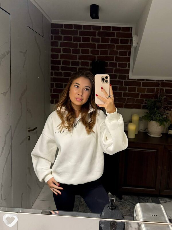 Аня, 25, Саратове — анкета №736153