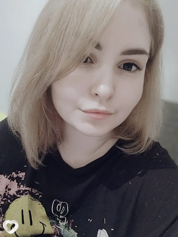 Анна, 26, Шахтерске — анкета №736477