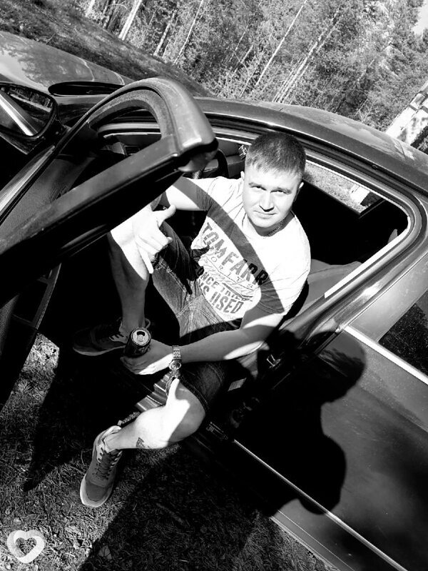 Максим, 32, Оленегорске — анкета №736529
