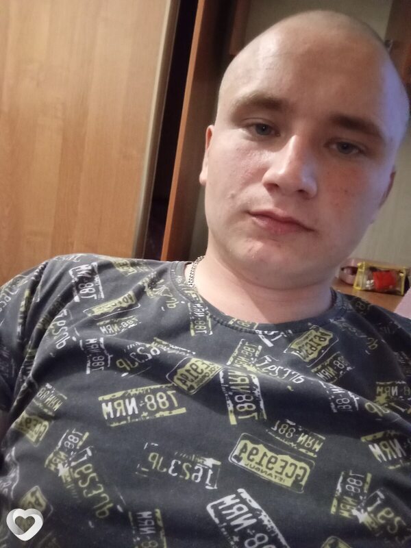 Данил, 26, Твери — анкета №737007