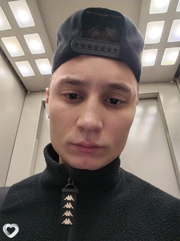 Александр, 24, Братске — анкета №736896