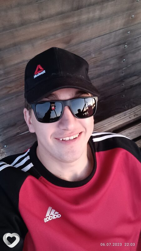 Евгений, 25, Змеиногорске — анкета №737667