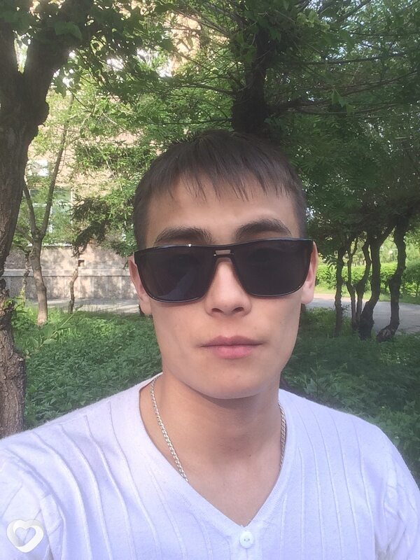 Михаил, 30, Абакане — анкета №737855