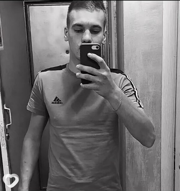 Александр, 26, Москве — анкета №738077