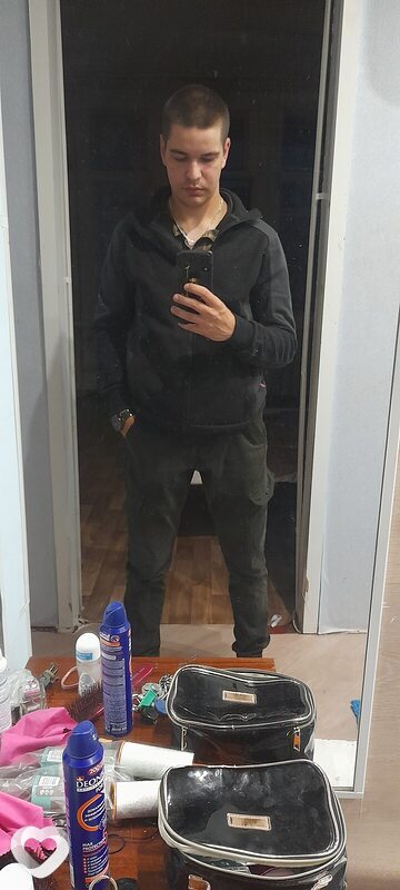 Кирилл, 23, Череповце — анкета №738552