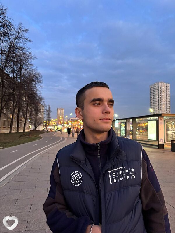 Александр, 21, Наро-Фоминске — анкета №738162