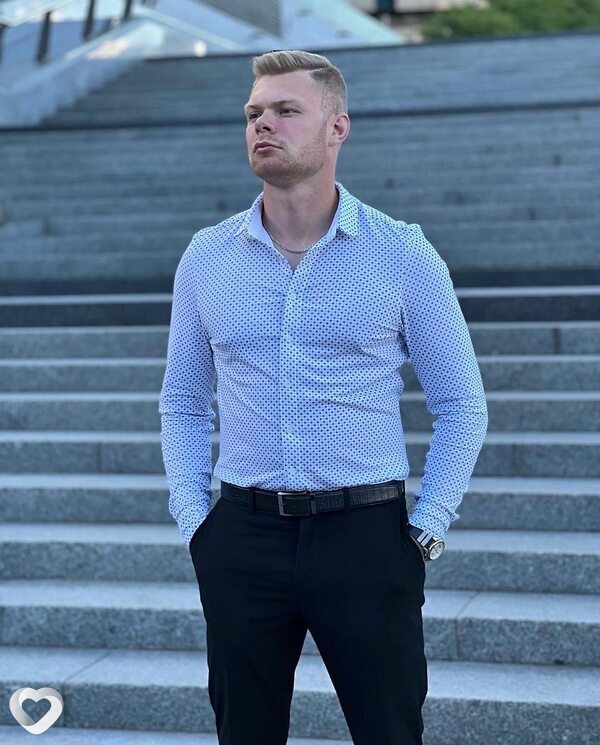 Роман, 26, Москве — анкета №738205