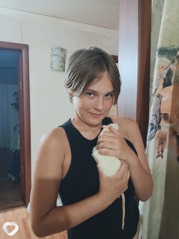 Арина, 26, Черногорске — анкета №738218