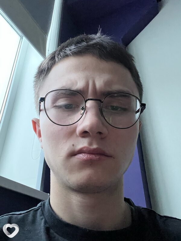 Даня, 20, Москве — анкета №738238