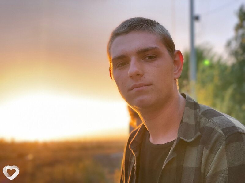Эдуард, 21, Алматы — анкета №738333