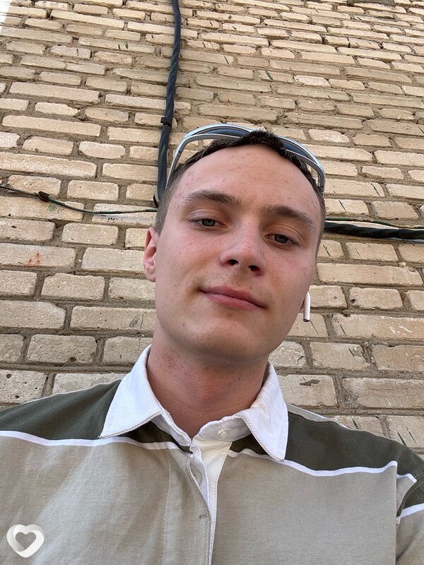 Артём, 22, Могилев — анкета №740374