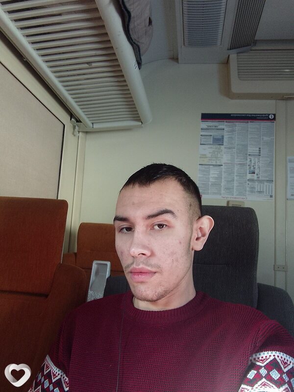 Вторушин М, 21, Ханты-Мансийске — анкета №740993