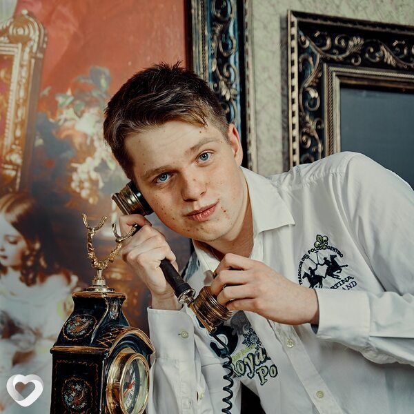 Максим, 21, Москве — анкета №741009