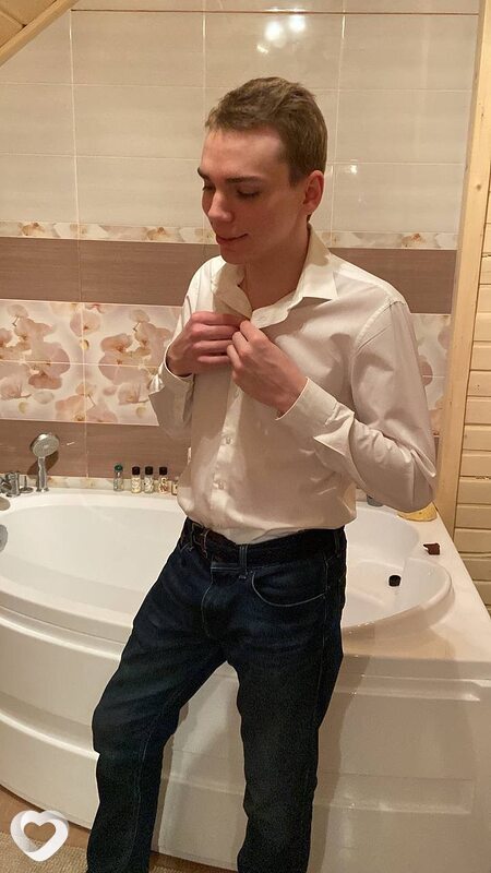 Виталий, 25, Москве — анкета №741260
