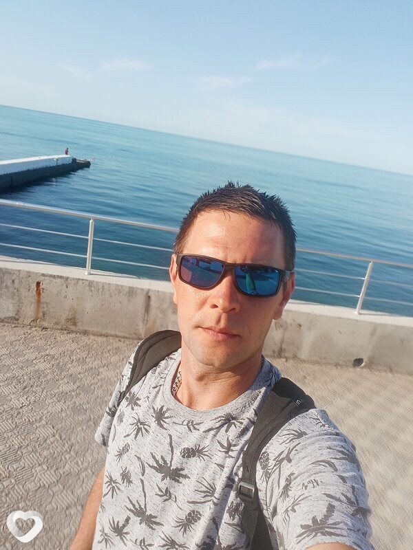 Александр, 39, Харцызске — анкета №741218