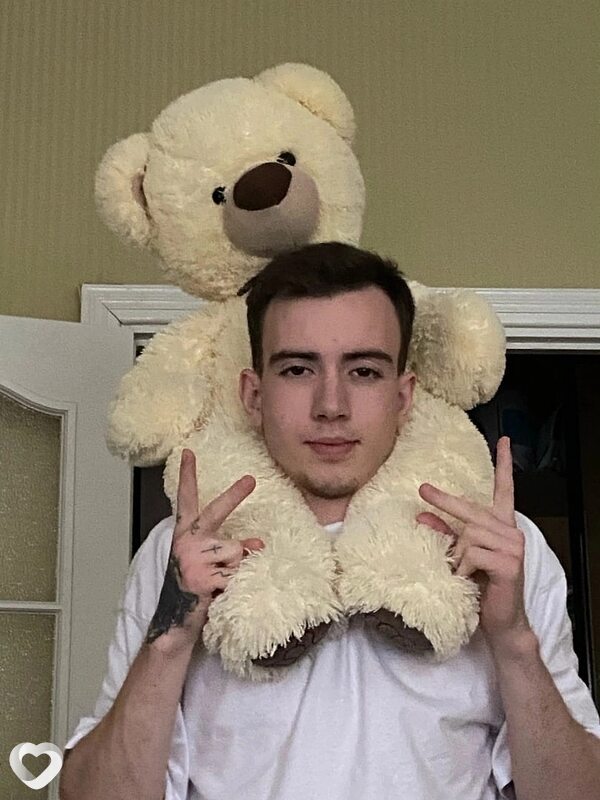 Артур, 26, Нижневартовске — анкета №741525