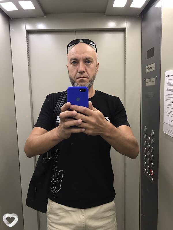 Толя, 46, Луганске — анкета №742098