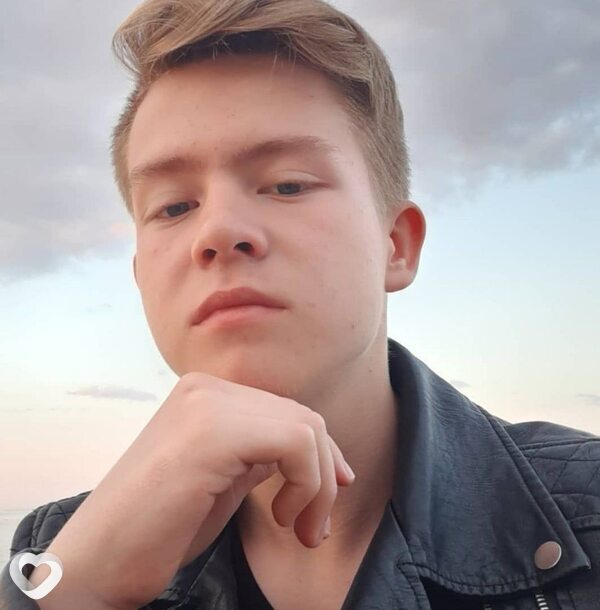 Игорь, 22, Москве — анкета №742043
