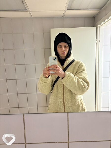 Денис, 23, Москве — анкета №742353