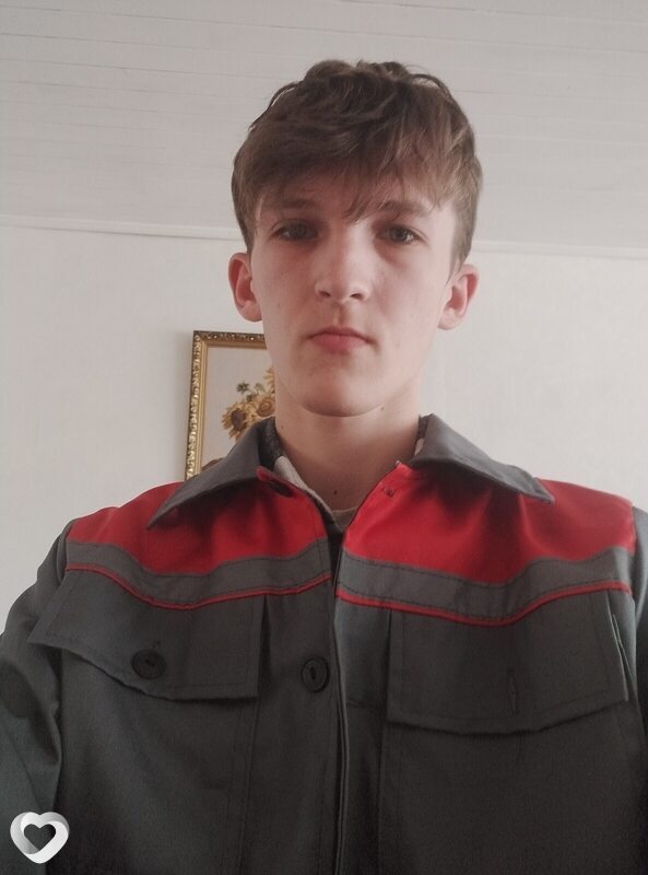 Максим, 22, Могилев — анкета №742378