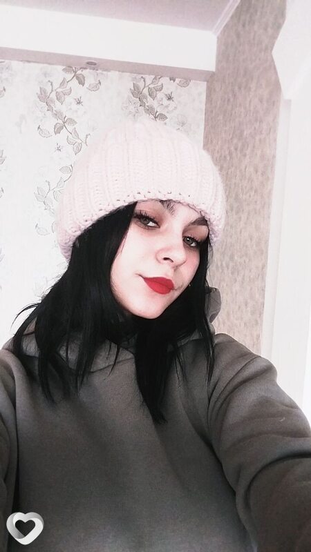Катя, 21, Кемерове — анкета №742977
