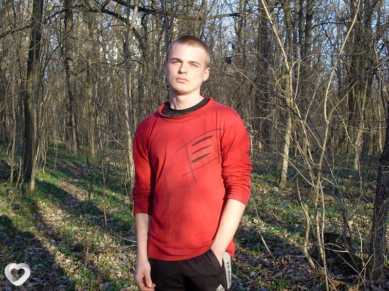Евгений, 26, Алексеевка (Белгородская Обл) — анкета №743347