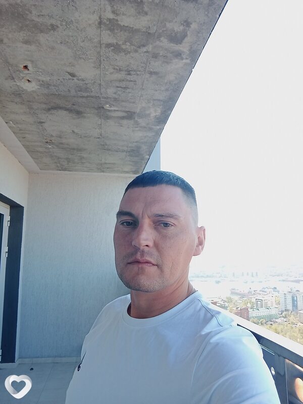 Александр, 38, Артеме — анкета №743303