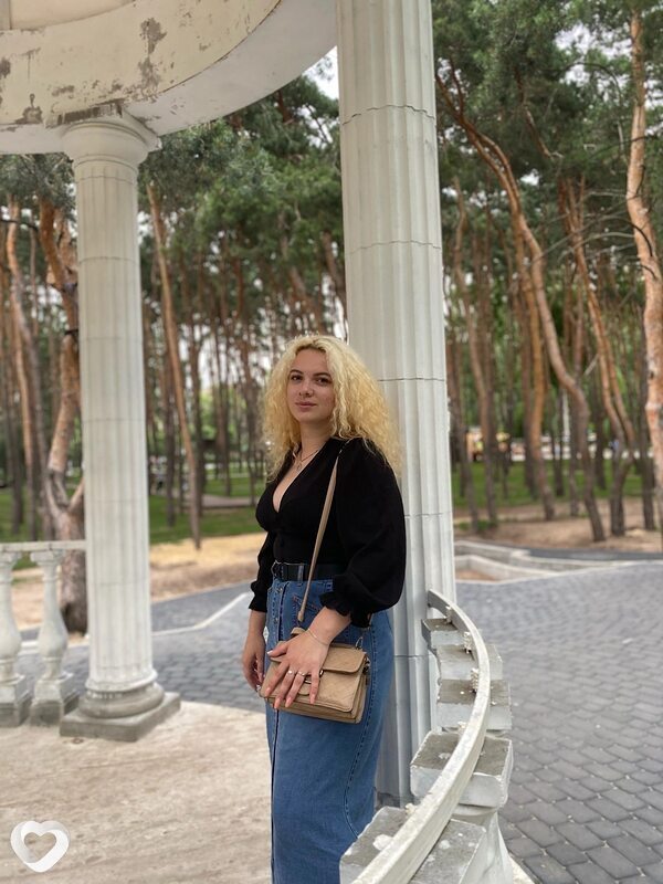 Настя, 23, Перми — анкета №743464