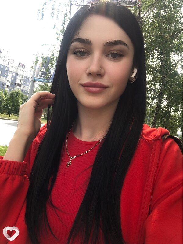 Настя, 22, Барнауле — анкета №743519