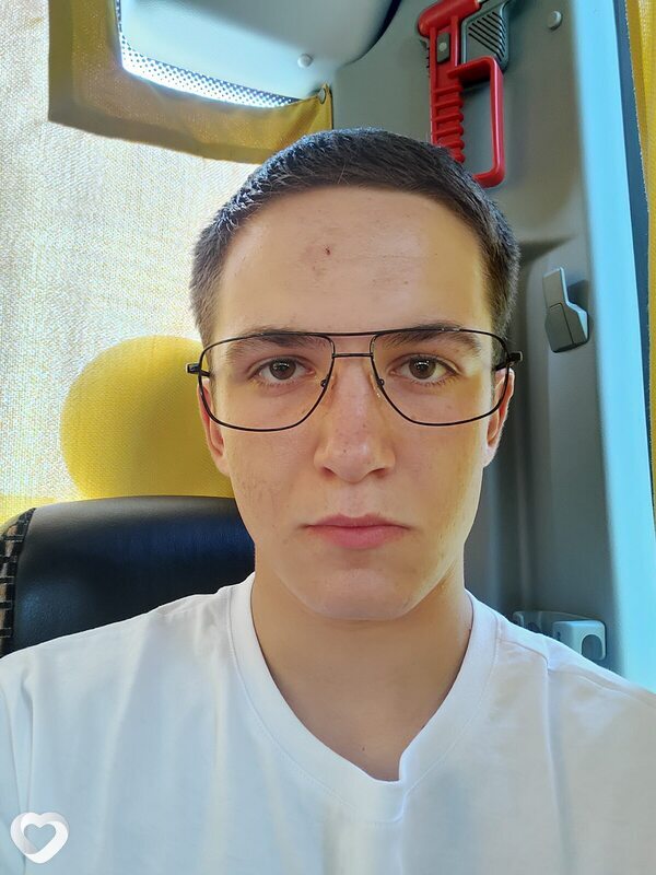 Артём, 21, Москве — анкета №743602