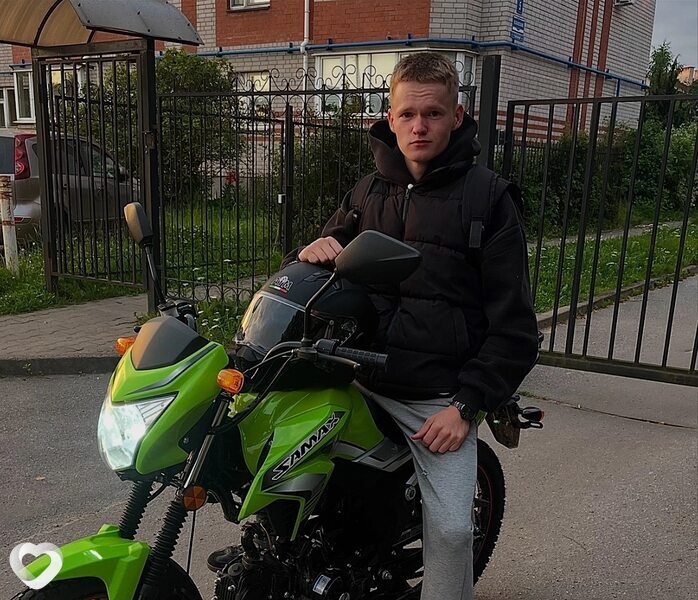 Сергей, 21, Великом Новгороде — анкета №744090