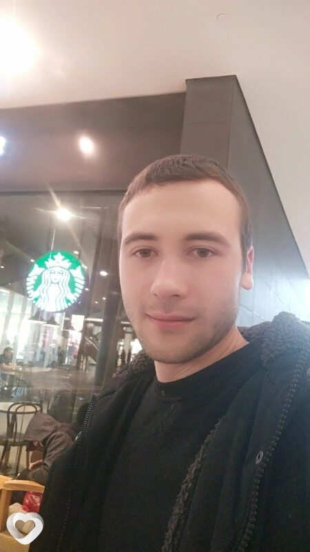 Александр, 31, Енакиеве — анкета №744877