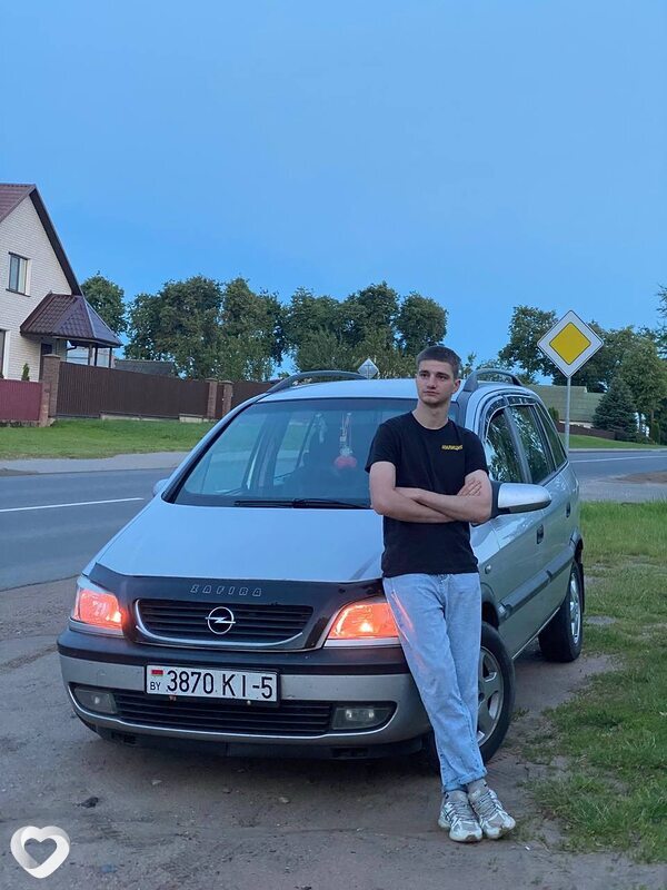 Евгений, 21, Минске — анкета №744945