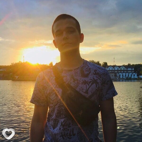 Димон, 23, Москве — анкета №745273