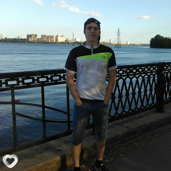 Ярослав, 25, Воронеже — анкета №745614