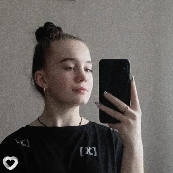 Яна, 21, Чернигове — анкета №745573