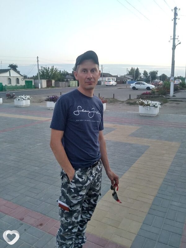 Сергей, 26, Урюпинске — анкета №746091