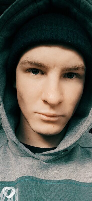 Валентин, 21, Калининграде — анкета №746596