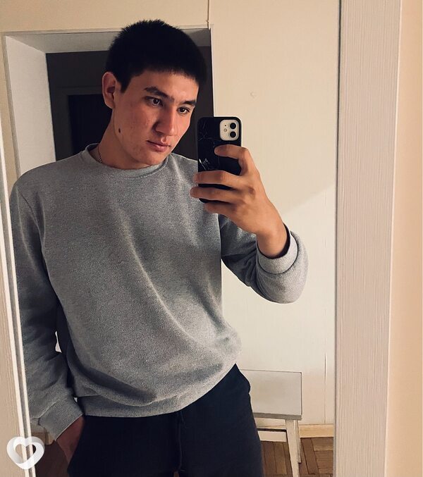 Миша, 22, Киеве — анкета №747677