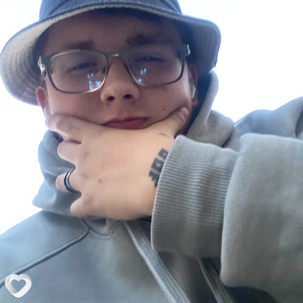 Евгений, 21, Москве — анкета №747353