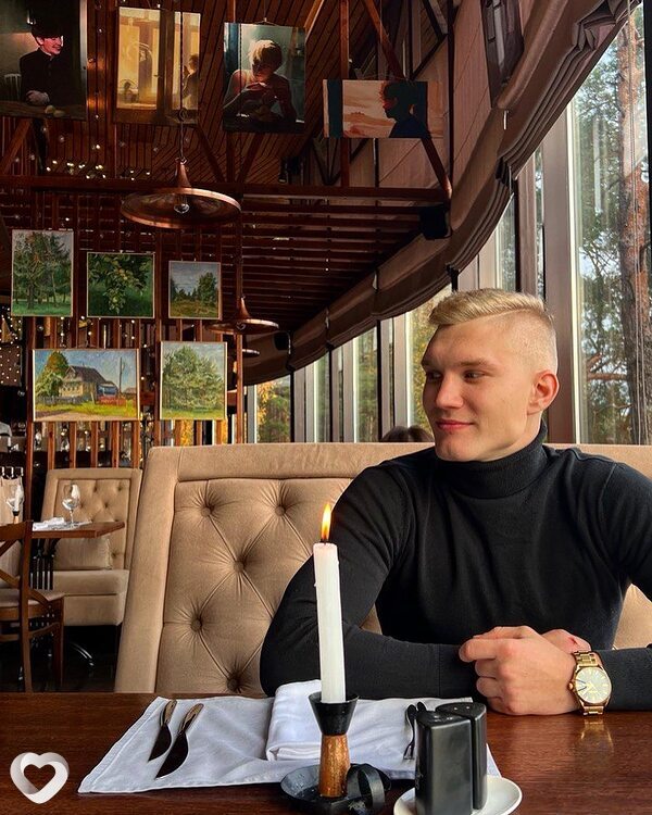 Денис, 28, Москве — анкета №747975