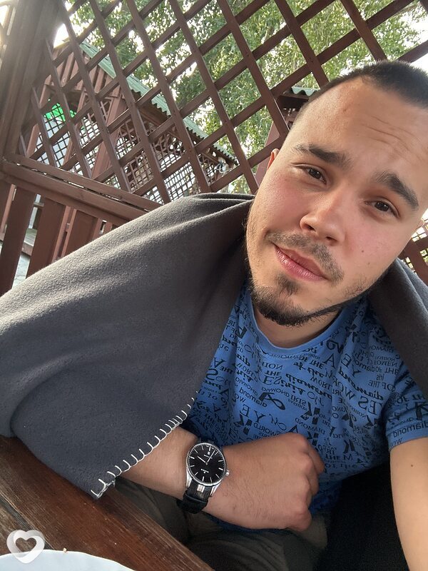 Денис, 26, Тольятти — анкета №748419