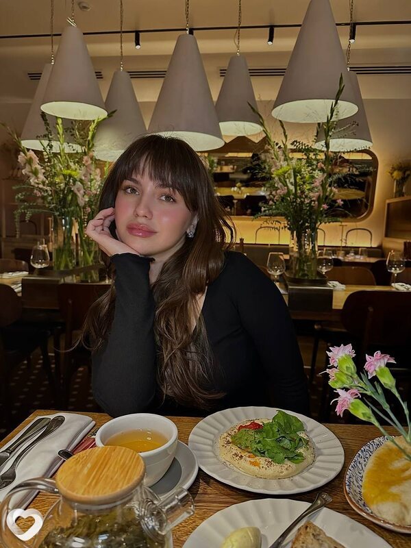 Вика, 21, Санкт-Петербурге — анкета №748952